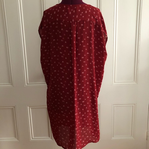 Old Navy Shift Dress - Picture 3 of 5